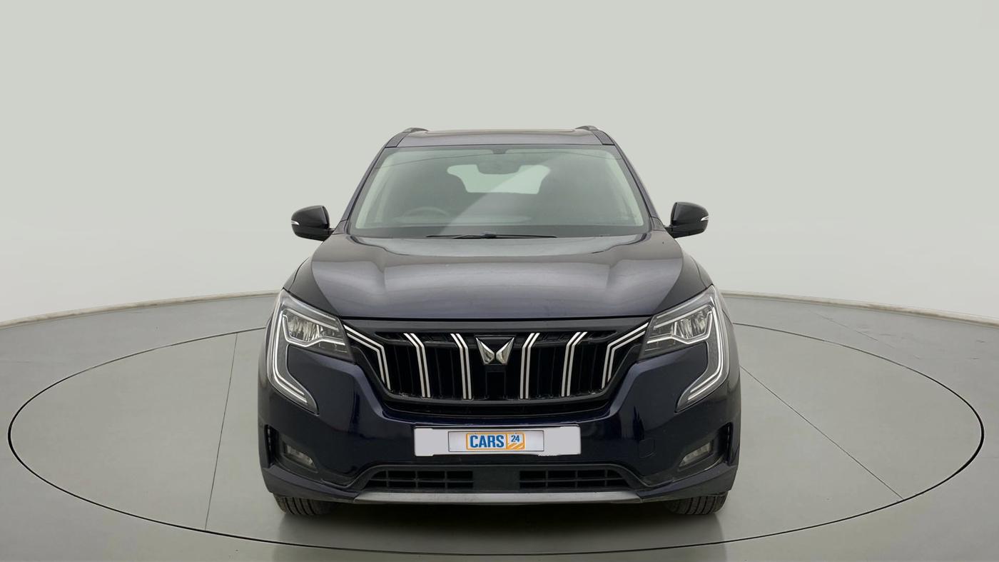 2022 Mahindra XUV700 AX 5 D MT 5 STR, Diesel, Manual, 30,506 km, Front