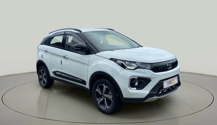 2023 Tata NEXON XZ PLUS DIESEL, Diesel, Manual, 27,307 km, Right Front Diagonal