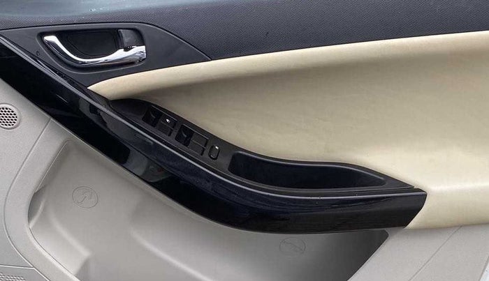 2023 Tata NEXON XZ PLUS DIESEL, Diesel, Manual, 27,307 km, Driver Side Door Panels Control