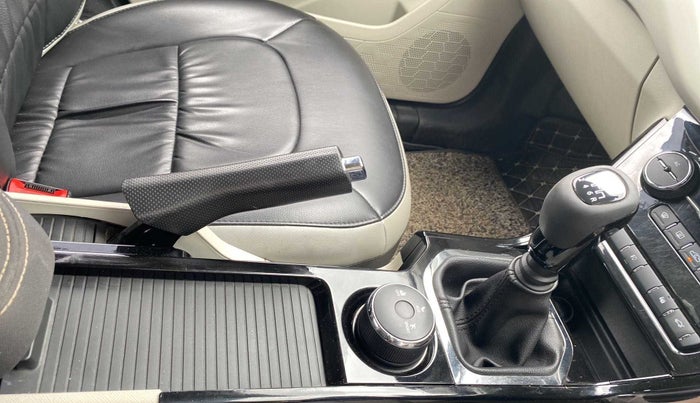 2023 Tata NEXON XZ PLUS DIESEL, Diesel, Manual, 27,307 km, Gear Lever