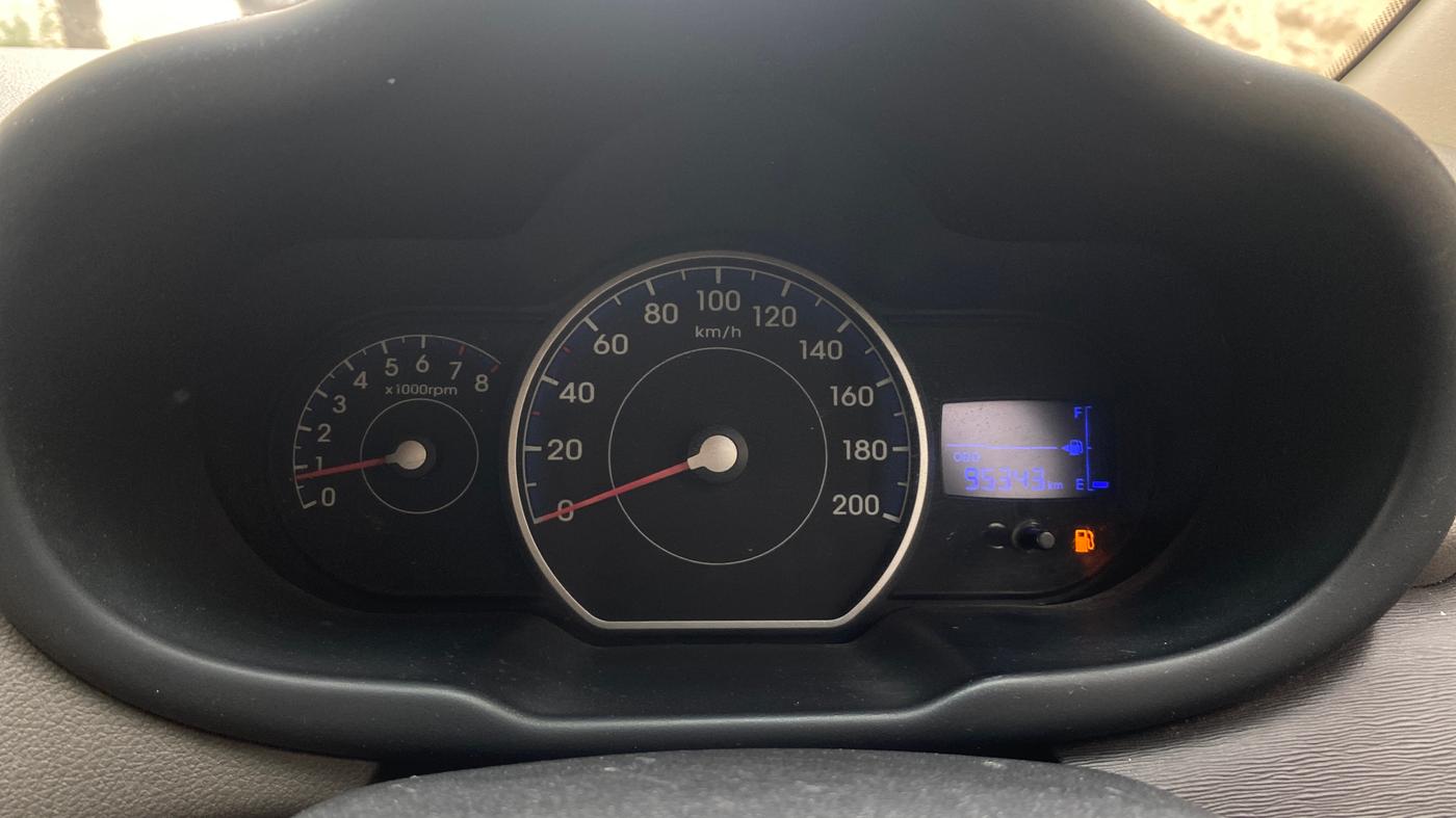2013 Hyundai i10 SPORTZ 1.2, Petrol, Manual, 95,290 km, Odometer Image