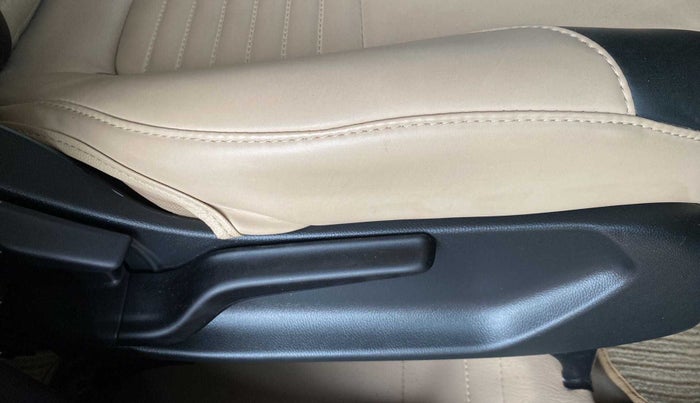 2023 Honda Amaze 1.2L I-VTEC VX CVT, Petrol, Automatic, 7,266 km, Driver Side Adjustment Panel