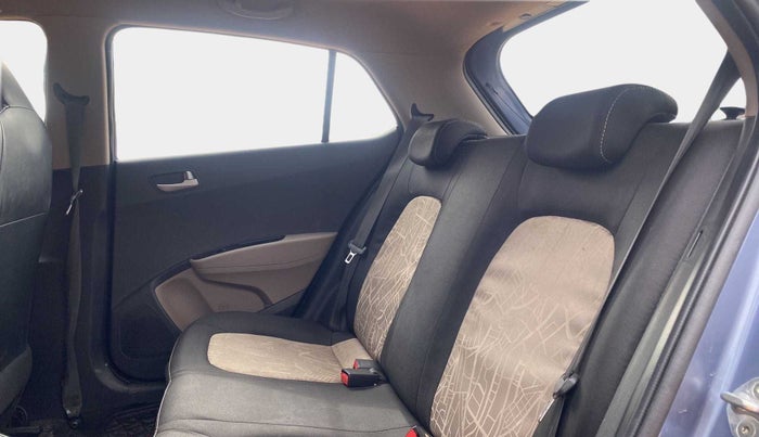 2015 Hyundai Grand i10 ASTA (O) 1.2 KAPPA VTVT, Petrol, Manual, 31,281 km, Right Side Rear Door Cabin