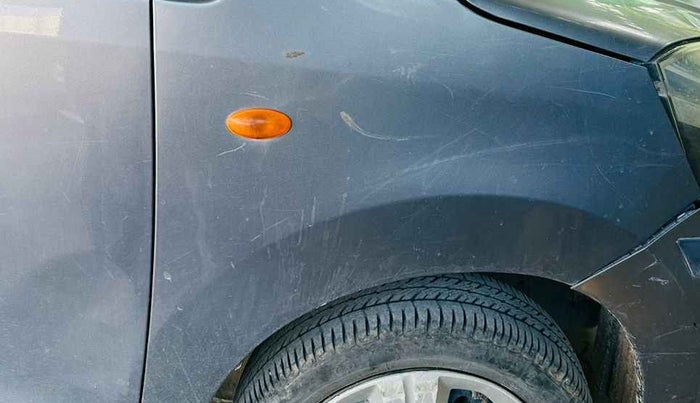 2014 Maruti Wagon R 1.0 VXI, Petrol, Manual, 54,288 km, Right fender - Minor scratches