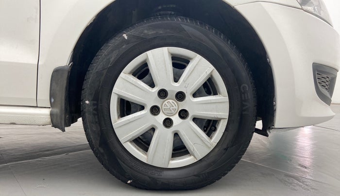2011 Volkswagen Polo COMFORTLINE 1.2L PETROL, Petrol, Manual, 40,465 km, Right Front Wheel