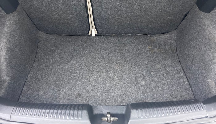2011 Volkswagen Polo COMFORTLINE 1.2L PETROL, Petrol, Manual, 40,465 km, Boot Inside
