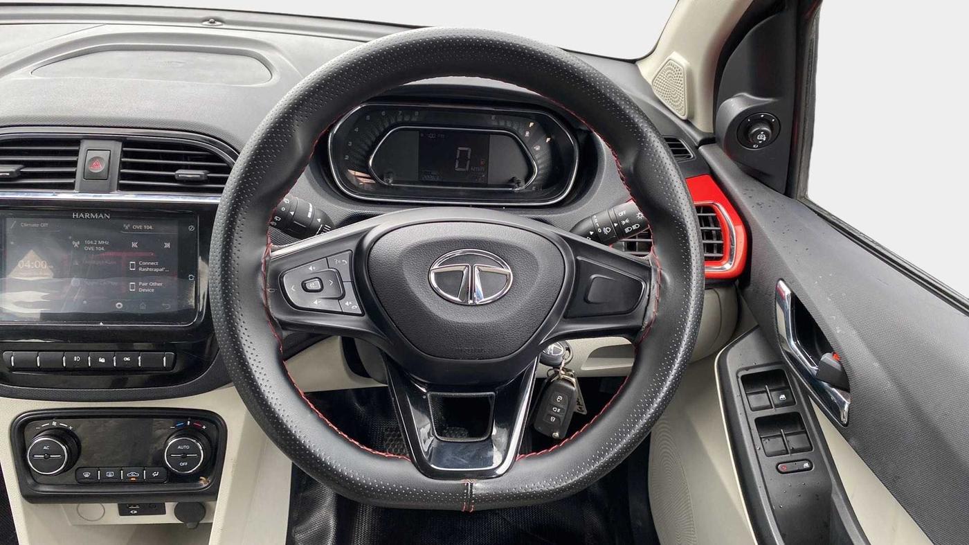 2022 Tata Tiago XZ PLUS CNG, CNG, Manual, 20,320 km, Steering Wheel Close Up
