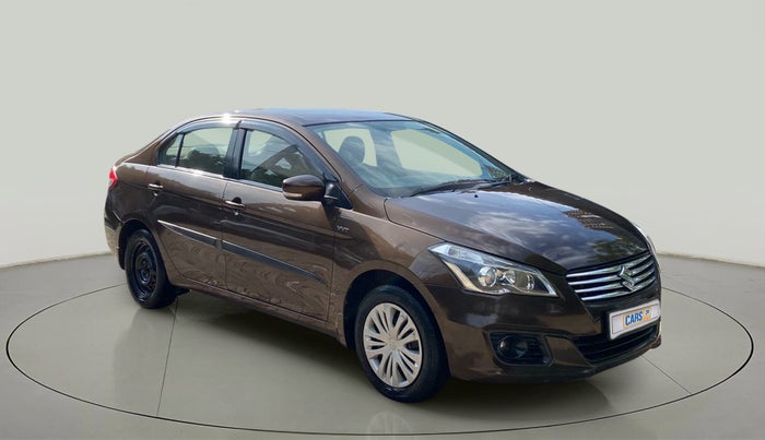 2016 Maruti Ciaz VXI+, Petrol, Manual, 69,520 km, Right Front Diagonal