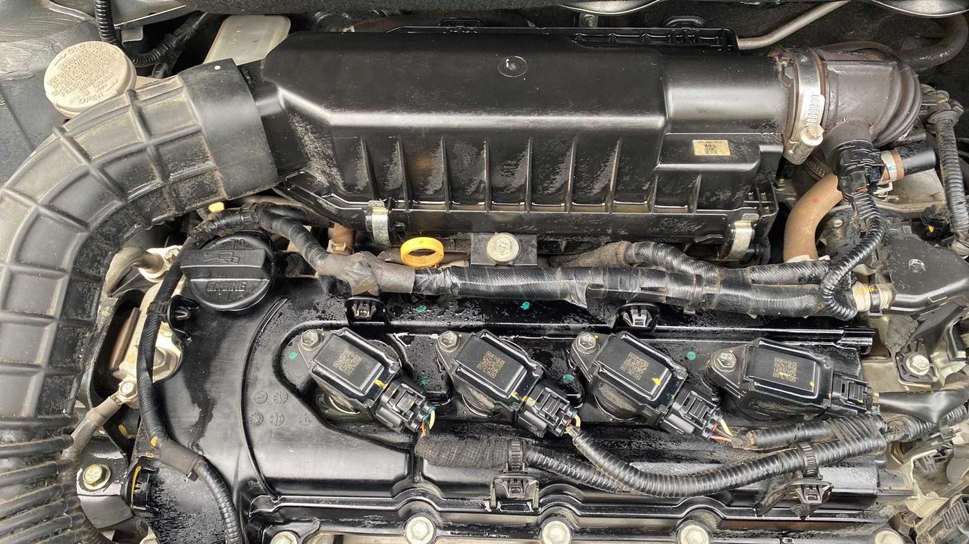 2021 Maruti XL6 ZETA MT, Petrol, Manual, 24,293 km, Open Bonet