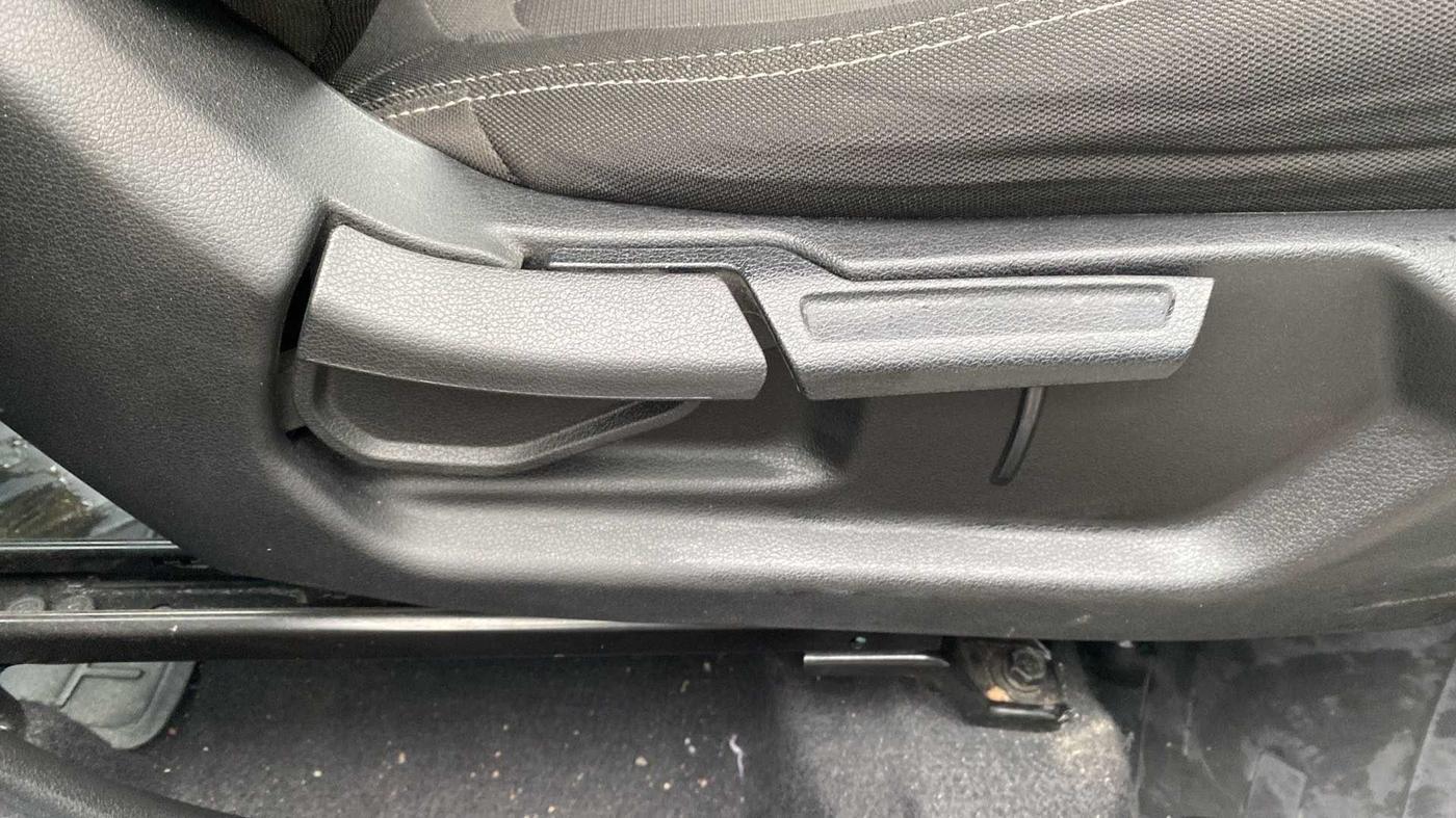 2020 Hyundai VENUE SX PLUS 1.0 TURBO DCT, Petrol, Automatic, 10,678 km, Driver Side Adjustment Panel