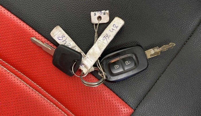 2018 Datsun Redi Go T(O) 1.0 AMT, Petrol, Automatic, 20,931 km, Key Close Up