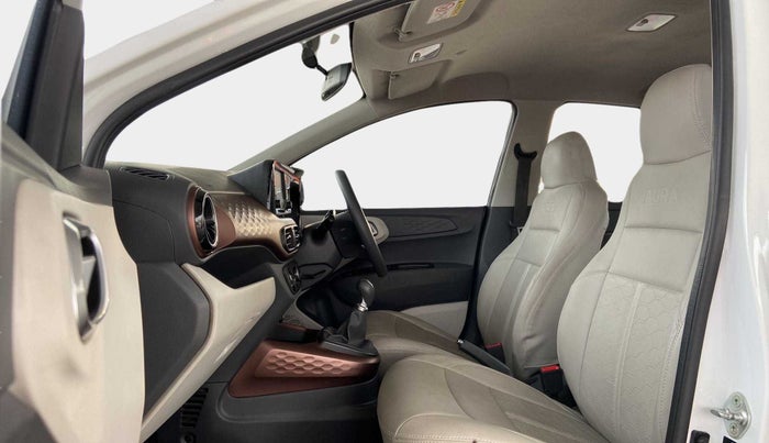 2022 Hyundai AURA SX 1.2 CNG, CNG, Manual, 33,298 km, Right Side Front Door Cabin