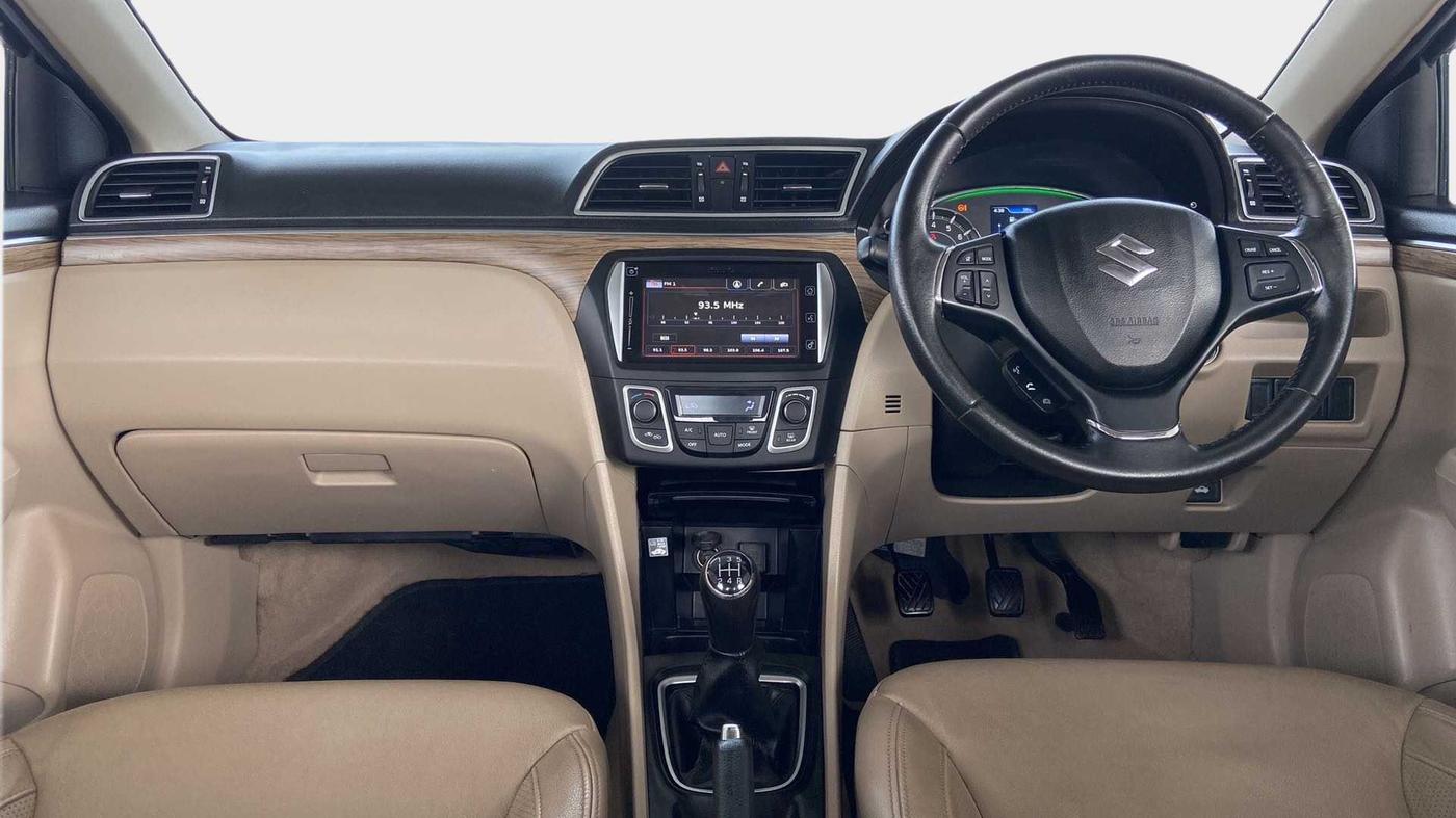 2019 Maruti Ciaz ALPHA 1.5 SHVS PETROL, Petrol, Manual, 86,444 km, Dashboard