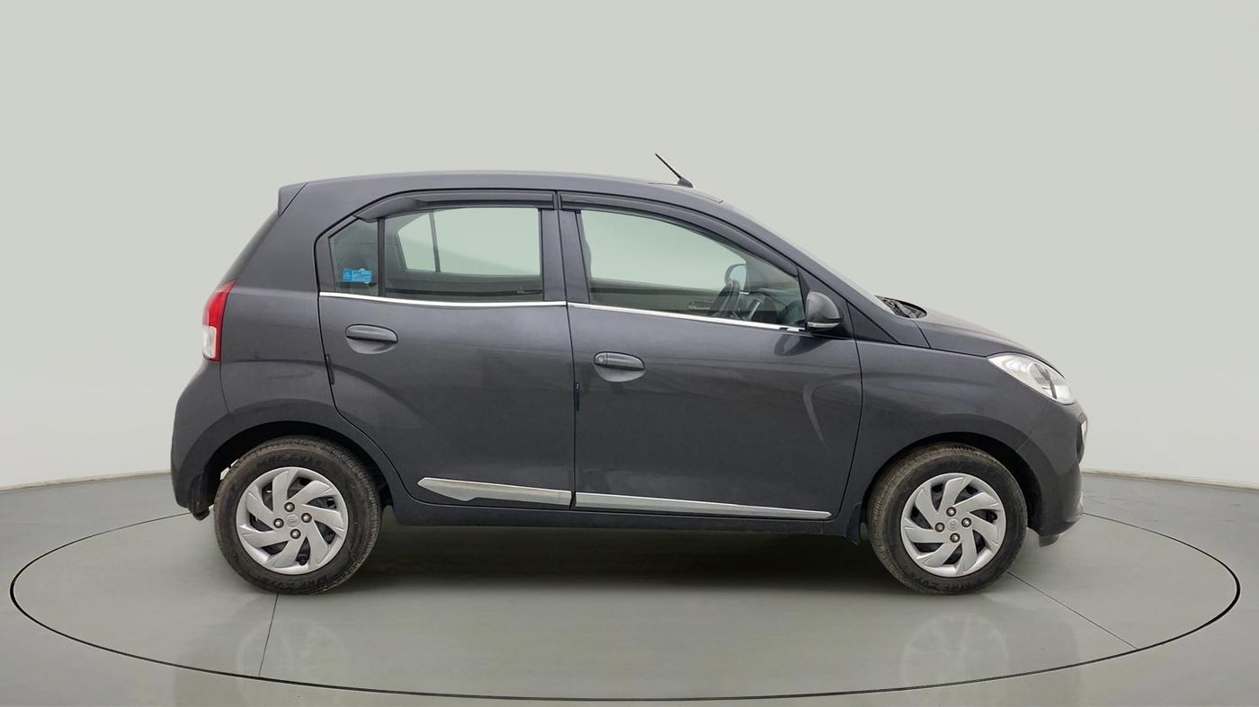 2019 Hyundai NEW SANTRO SPORTZ MT, Petrol, Manual, 22,607 km, Right Side View