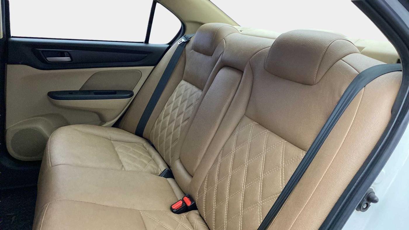 2019 Honda Amaze 1.2L I-VTEC V CVT, Petrol, Automatic, 65,606 km, Right Side Rear Door Cabin