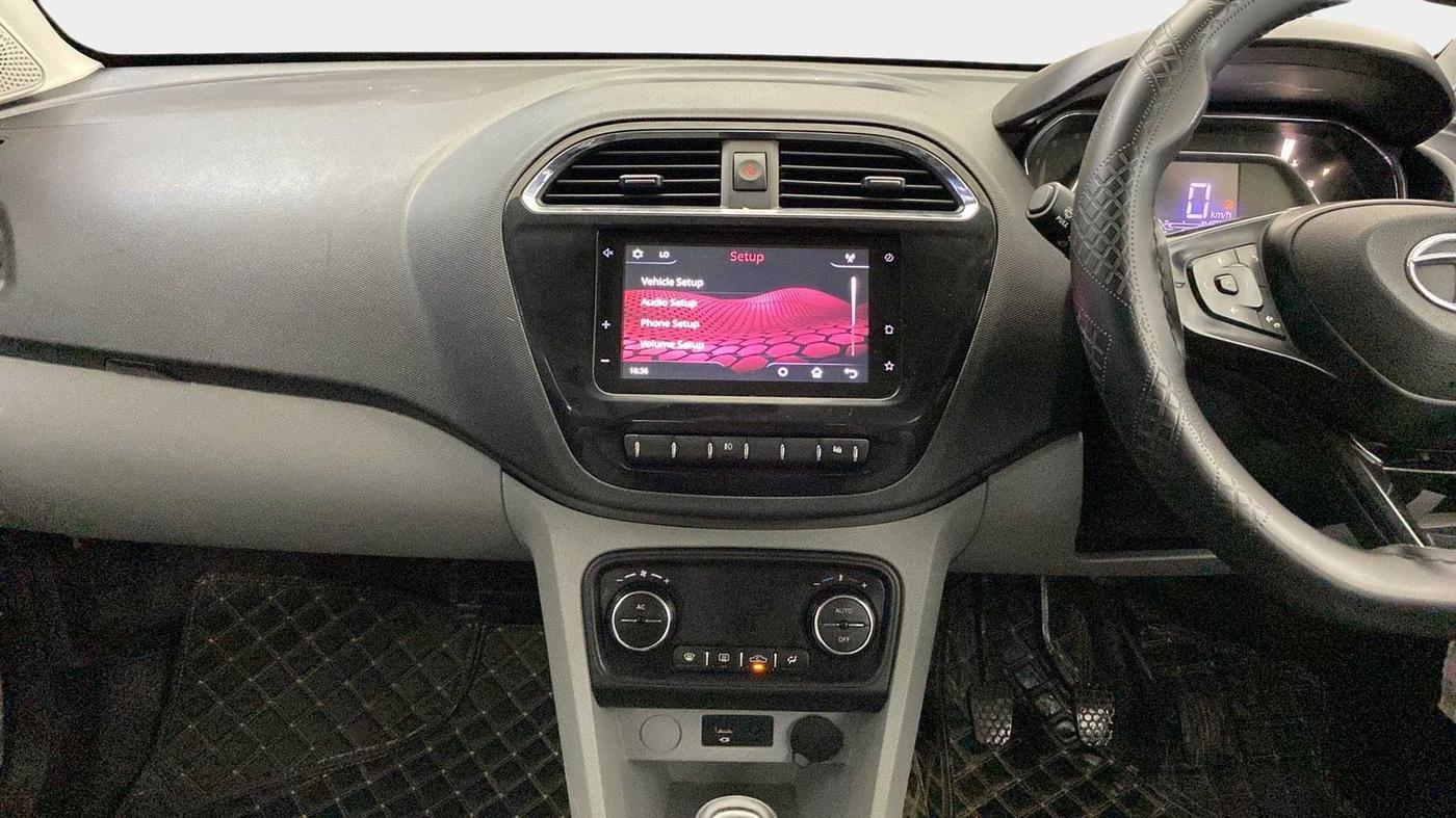 2020 Tata Tiago XZ PLUS PETROL, Petrol, Manual, 54,839 km, Air Conditioner