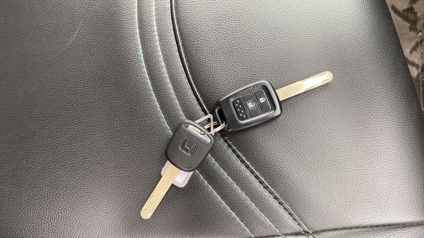 2015 Honda Jazz 1.2L I-VTEC V, Petrol, Manual, 33,332 km, Key Close Up
