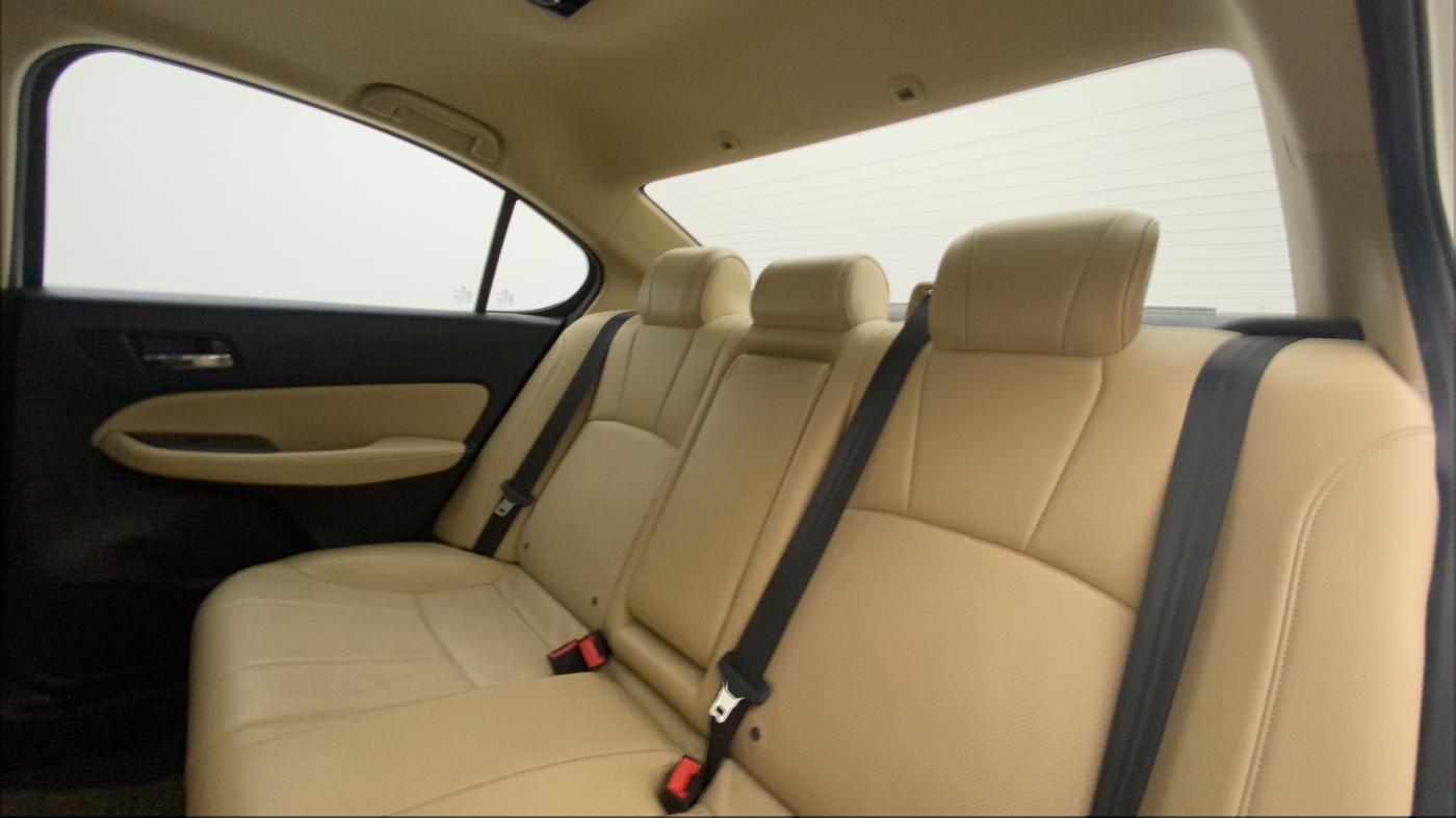 2022 Honda City 1.5L I-VTEC ZX, Petrol, Manual, 54,185 km, Right Side Rear Door Cabin