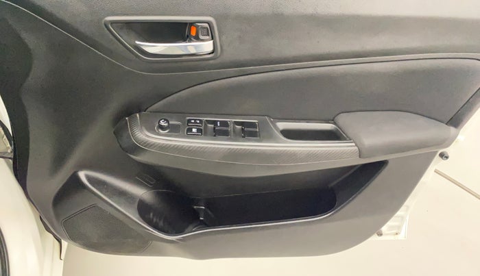 2021 Maruti Swift VXI, Petrol, Manual, 31,851 km, Driver Side Door Panels Control