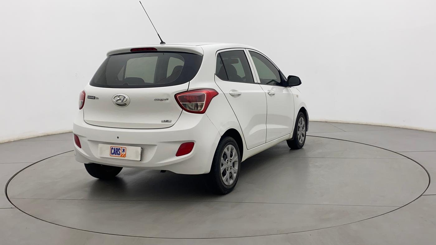 2016 Hyundai Grand i10 MAGNA 1.2 KAPPA VTVT, Petrol, Manual, 99,082 km, Right Back Diagonal