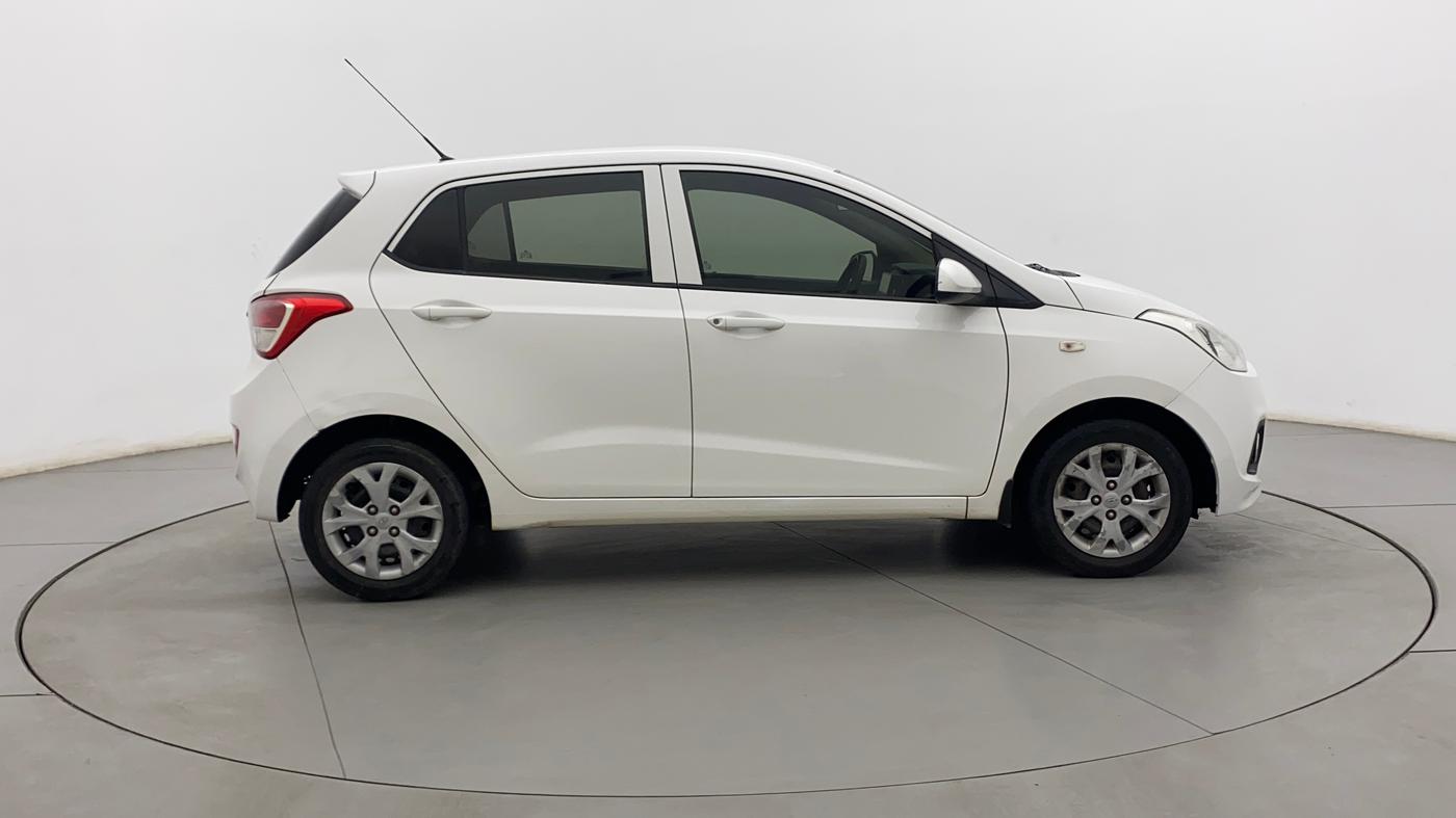2016 Hyundai Grand i10 MAGNA 1.2 KAPPA VTVT, Petrol, Manual, 99,082 km, Right Side View