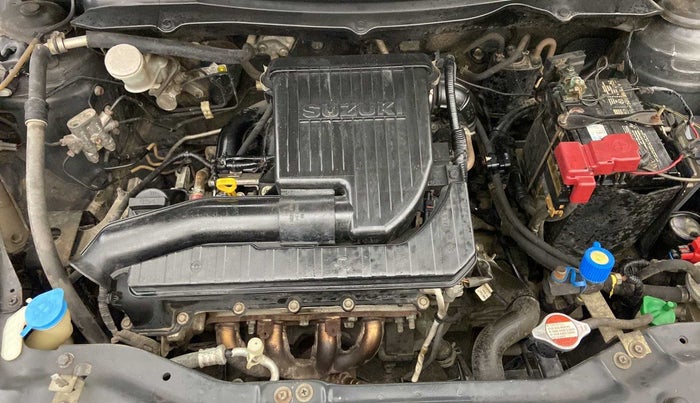 2017 Maruti Swift LXI (O), CNG, Manual, 60,553 km, Open Bonet