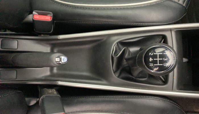 2017 Maruti Baleno ALPHA PETROL 1.2, Petrol, Manual, 61,462 km, Gear Lever