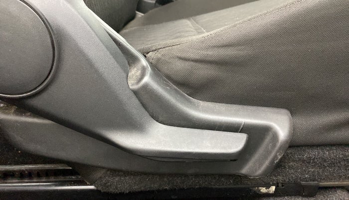 2017 Maruti Baleno DELTA PETROL 1.2, Petrol, Manual, 55,047 km, Driver Side Adjustment Panel