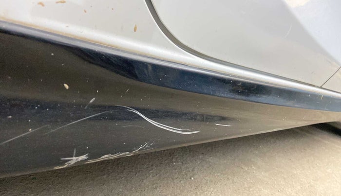 2020 Maruti Ciaz S 1.5 MT PETROL, Petrol, Manual, 25,613 km, Right running board - Minor scratches