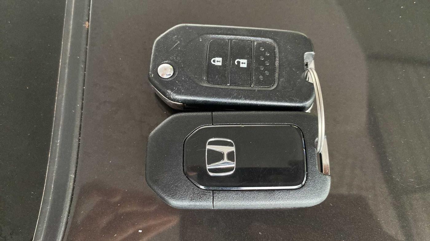 2019 Honda WR-V 1.2L I-VTEC VX MT, Petrol, Manual, 15,019 km, Key Close Up
