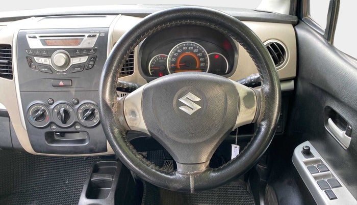 2014 Maruti Wagon R 1.0 VXI, Petrol, Manual, 90,972 km, Steering Wheel Close Up