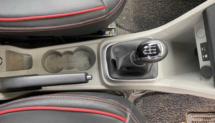 2017 Tata Tiago XZ PETROL, Petrol, Manual, 4,949 km, Gear Lever