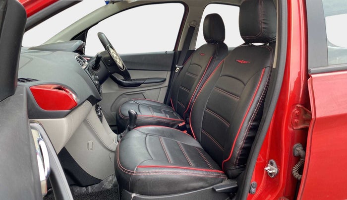 2017 Tata Tiago XZ PETROL, Petrol, Manual, 4,949 km, Right Side Front Door Cabin