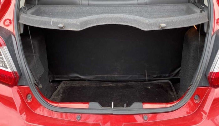 2017 Tata Tiago XZ PETROL, Petrol, Manual, 4,949 km, Boot Inside