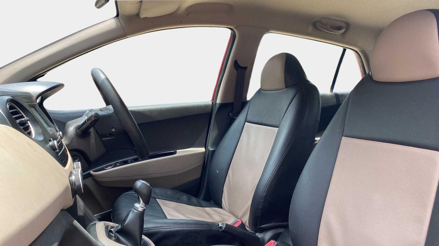 2018 Hyundai Grand i10 SPORTZ 1.2 KAPPA VTVT, Petrol, Manual, 37,109 km, Right Side Front Door Cabin
