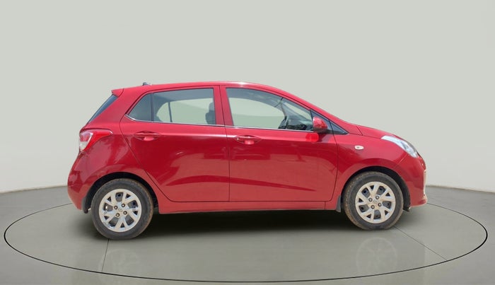 2018 Hyundai Grand i10 SPORTZ 1.2 KAPPA VTVT, Petrol, Manual, 37,109 km, Right Side