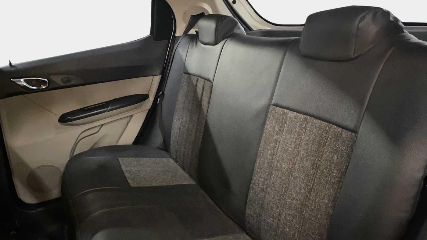 2017 Tata Tiago XZA PETROL, Petrol, Automatic, 23,019 km, Right Side Rear Door Cabin
