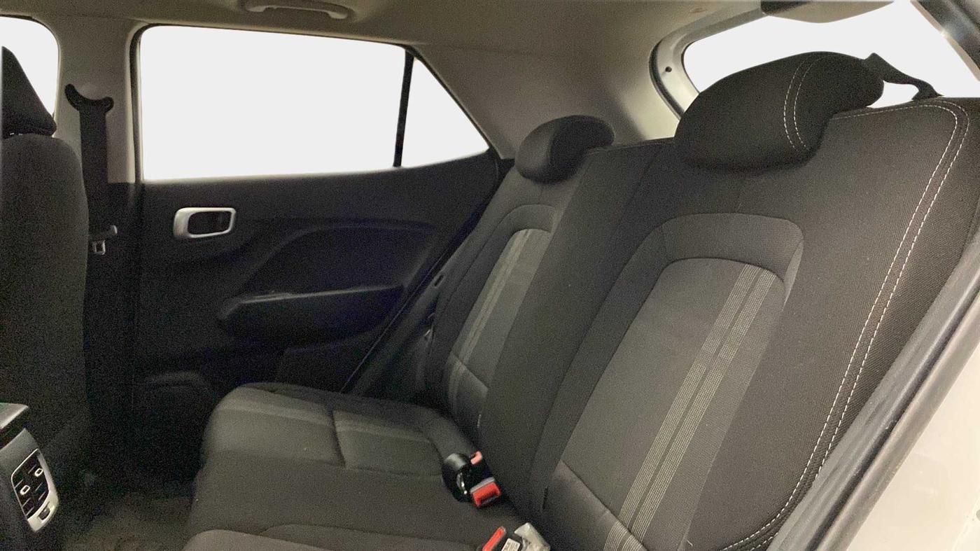 2021 Hyundai VENUE SX 1.0 TURBO IMT, Petrol, Manual, 31,035 km, Right Side Rear Door Cabin
