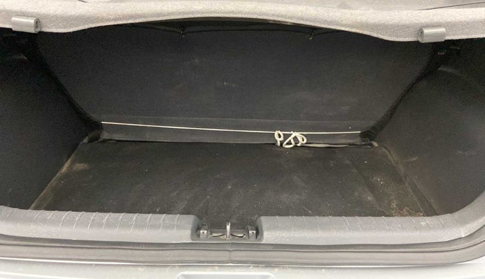 2020 Hyundai GRAND I10 NIOS SPORTZ AMT 1.2 KAPPA VTVT, Petrol, Automatic, 20,450 km, Boot Inside