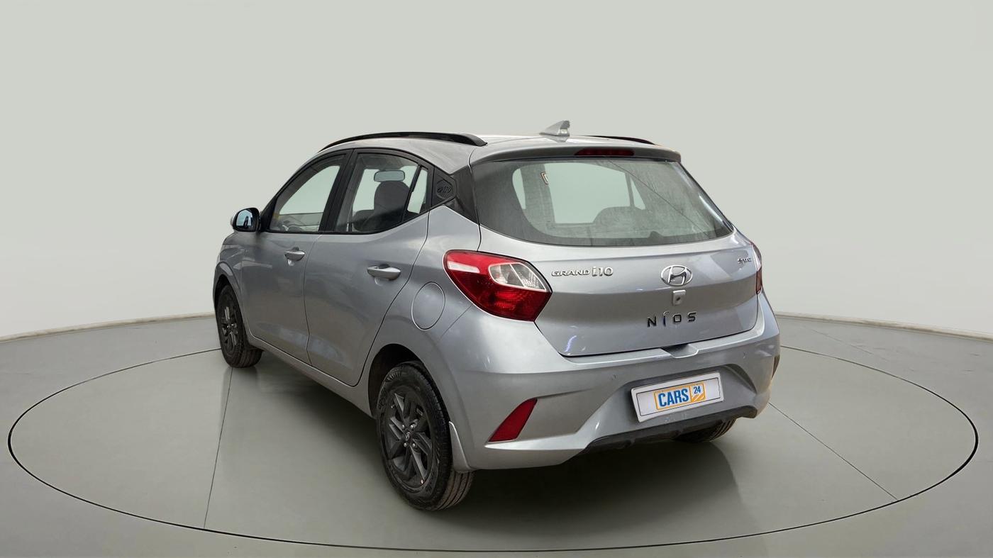 2020 Hyundai GRAND I10 NIOS SPORTZ AMT 1.2 KAPPA VTVT, Petrol, Automatic, 20,450 km, Left Back Diagonal
