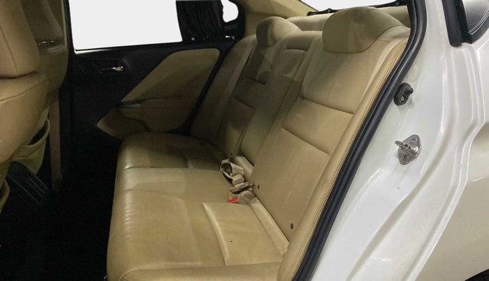 2016 Honda City 1.5L I-VTEC VX CVT, Petrol, Automatic, 67,199 km, Right Side Rear Door Cabin