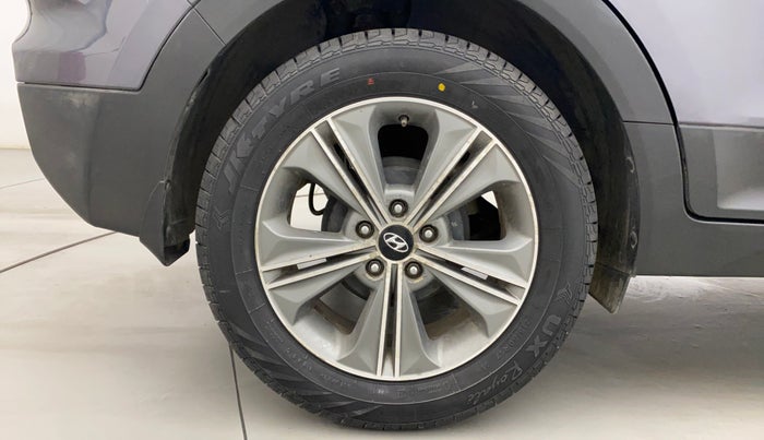 2017 Hyundai Creta SX PLUS AT 1.6 PETROL, Petrol, Automatic, 69,201 km, Right Rear Wheel