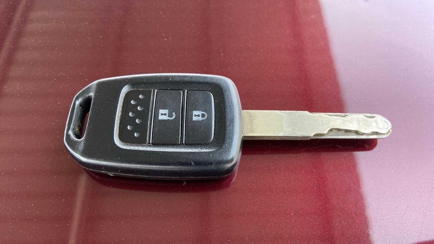 2016 Honda City 1.5L I-VTEC S MT, Petrol, Manual, 64,712 km, Key Close Up