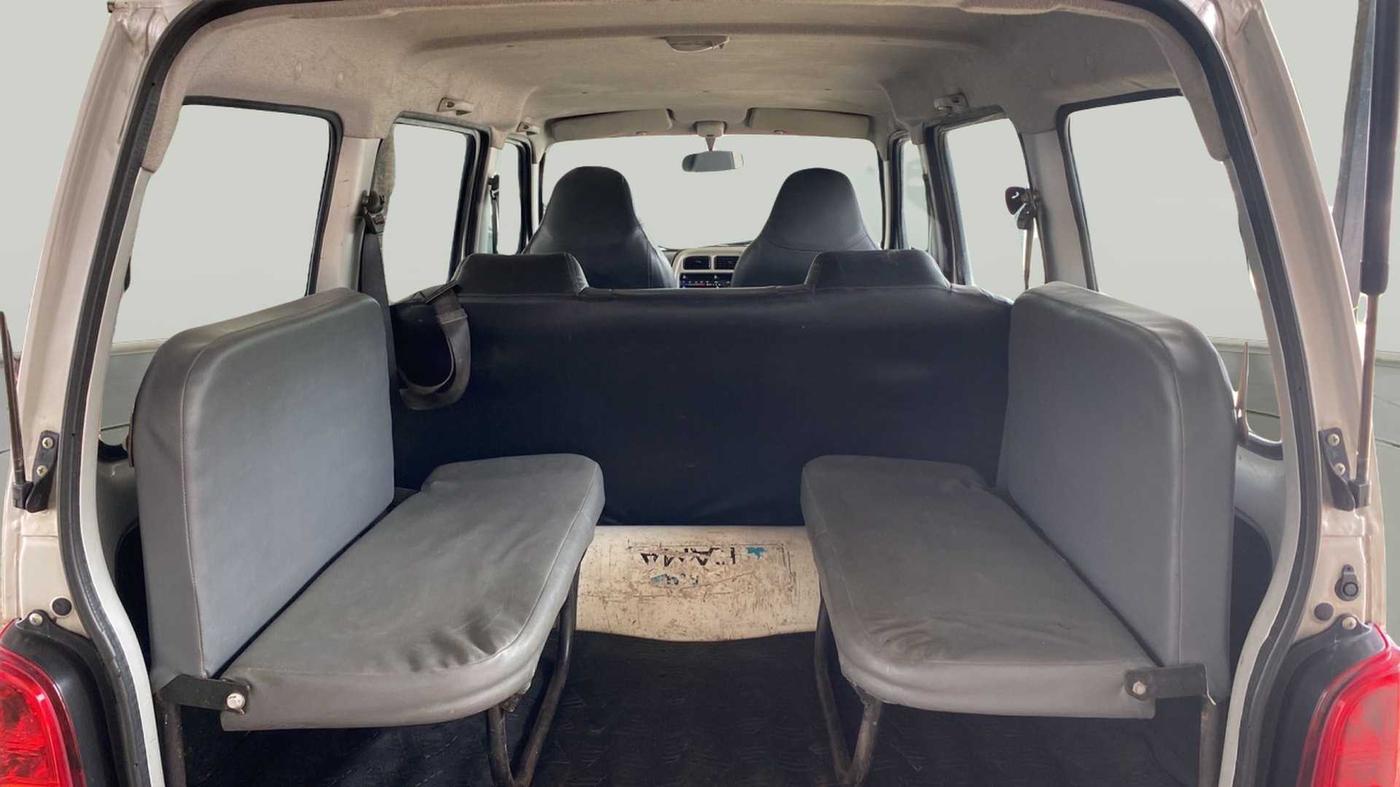 2017 Maruti Eeco 5 STR WITH A/C+HTR, CNG, Manual, 93,158 km, Third Seat Row ( optional )