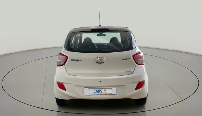 2015 Hyundai Grand i10 MAGNA 1.2 KAPPA VTVT, Petrol, Manual, 1,24,292 km, Back/Rear