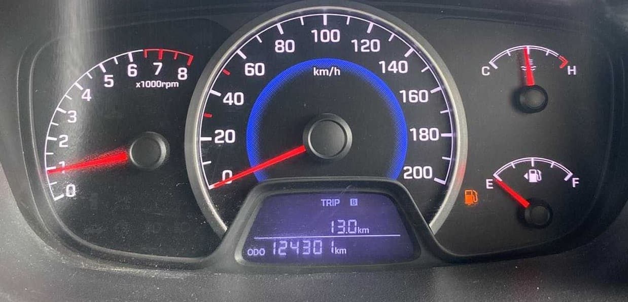 2015 Hyundai Grand i10 MAGNA 1.2 KAPPA VTVT, Petrol, Manual, 1,24,292 km, Odometer Image
