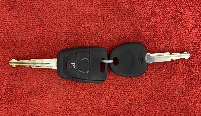 2021 Hyundai NEW SANTRO SPORTZ AMT, Petrol, Automatic, 18,628 km, Key Close Up