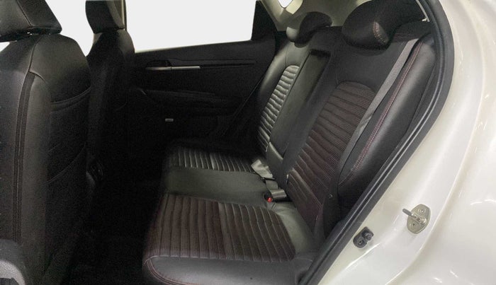2020 KIA SONET GTX PLUS 1.0 IMT, Petrol, Manual, 35,635 km, Right Side Rear Door Cabin