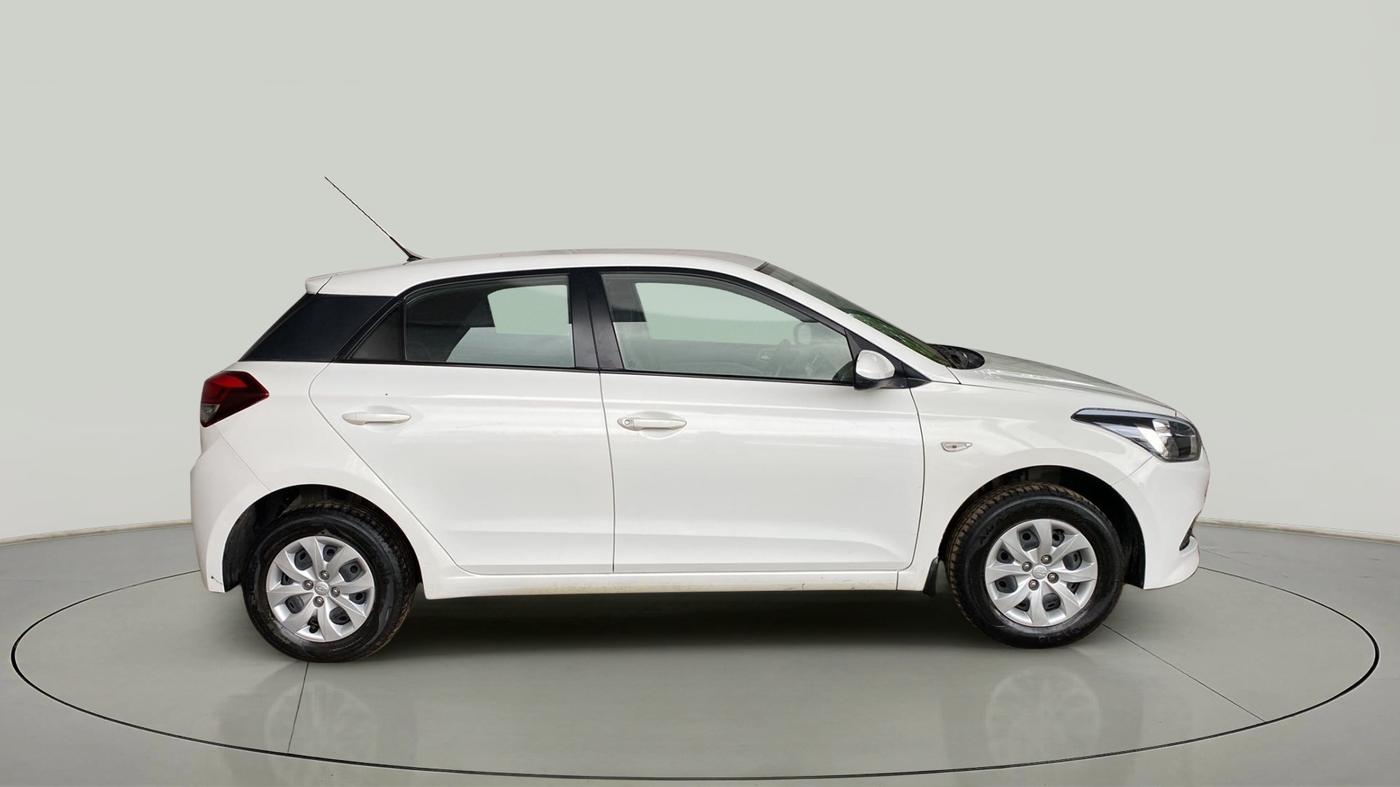 2015 Hyundai Elite i20 MAGNA 1.2, Petrol, Manual, 63,373 km, Right Side View