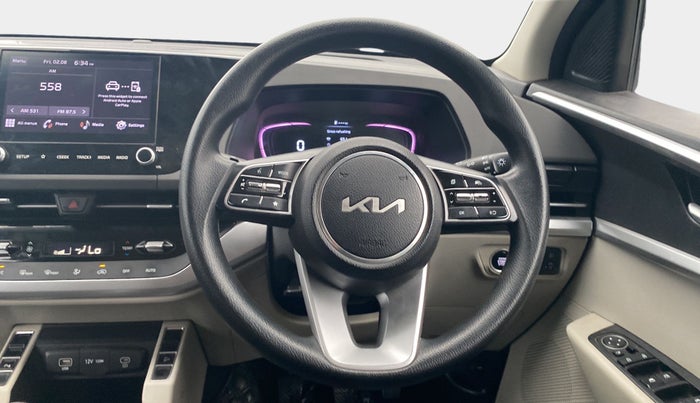 2022 KIA CARENS PRESTIGE PLUS 1.4 PETROL 7 STR, Petrol, Manual, 42,971 km, Steering Wheel Close Up
